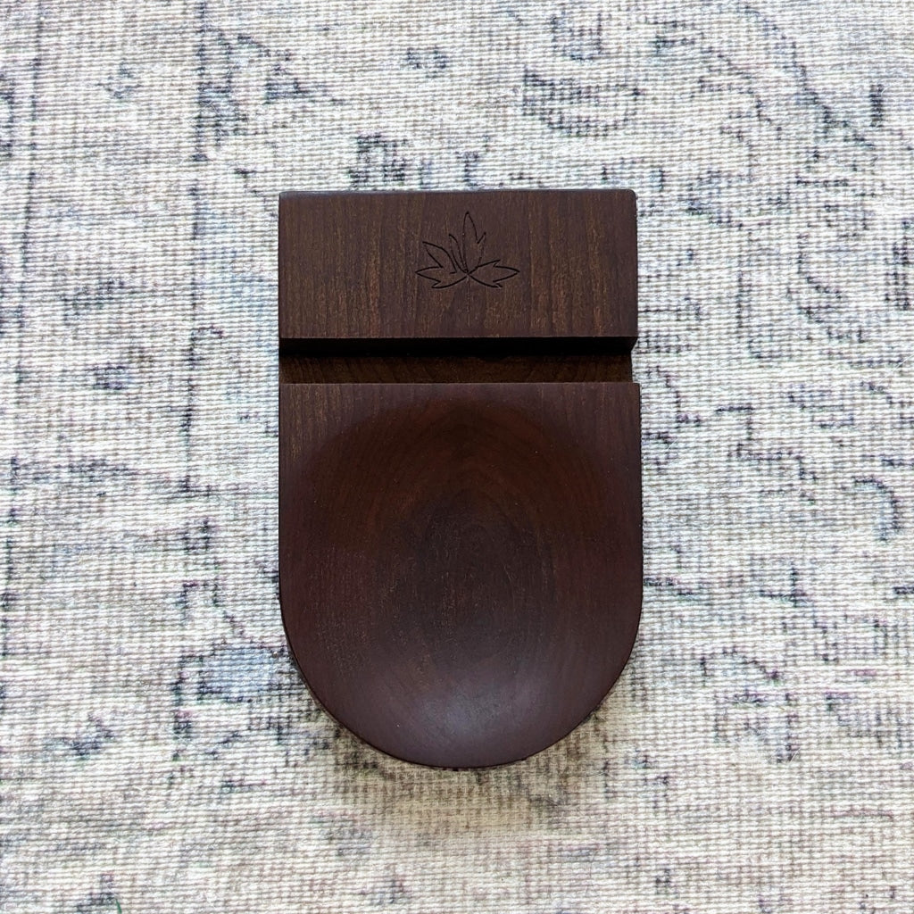 Maple phone stand