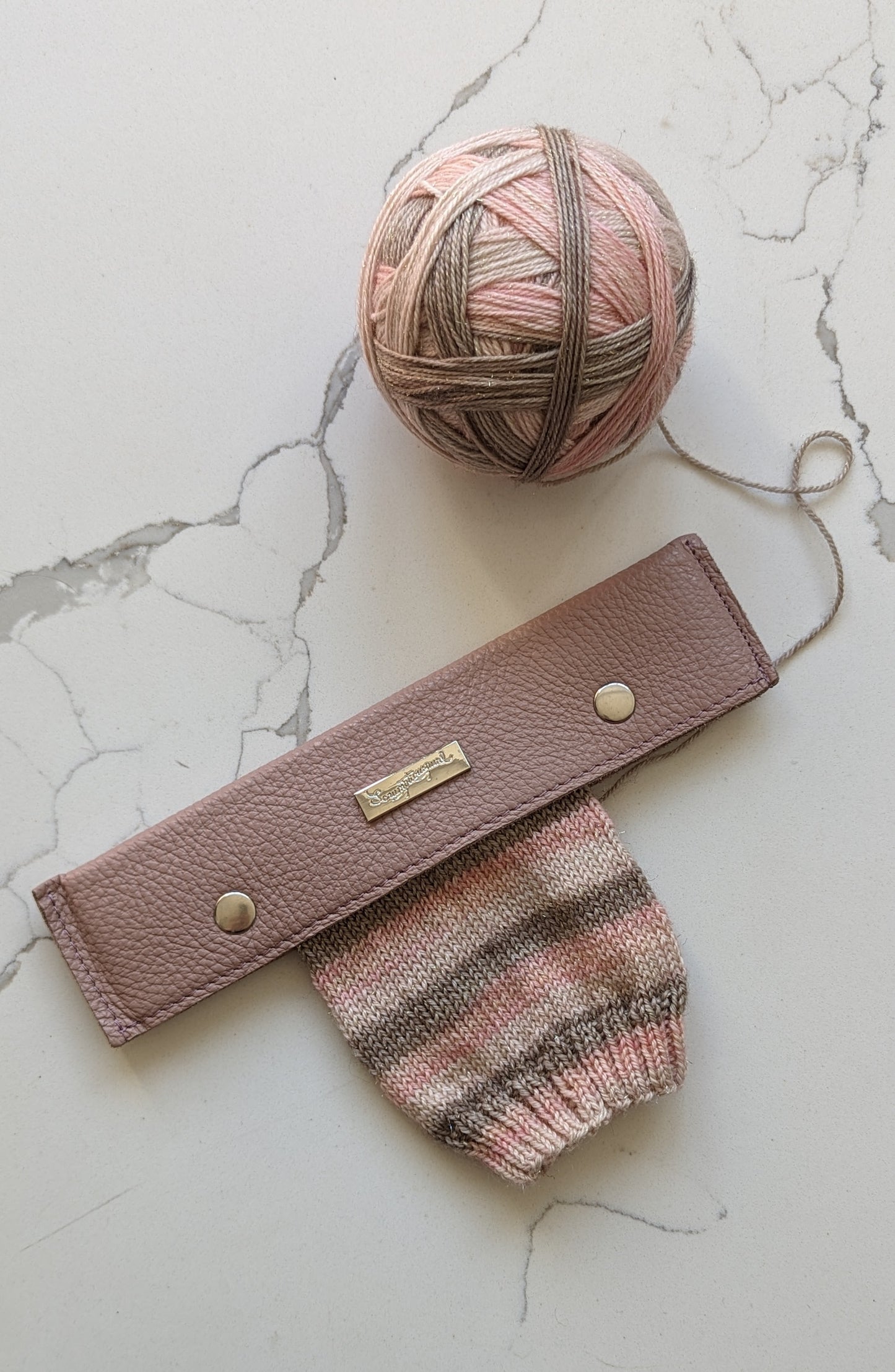 Cozy DPN holder - 6"